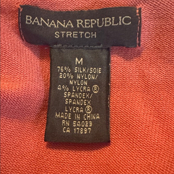 Banana Republic Sweater Womens Size M Pink Silk Blend V-neck Preppy Casual - Picture 15 of 15